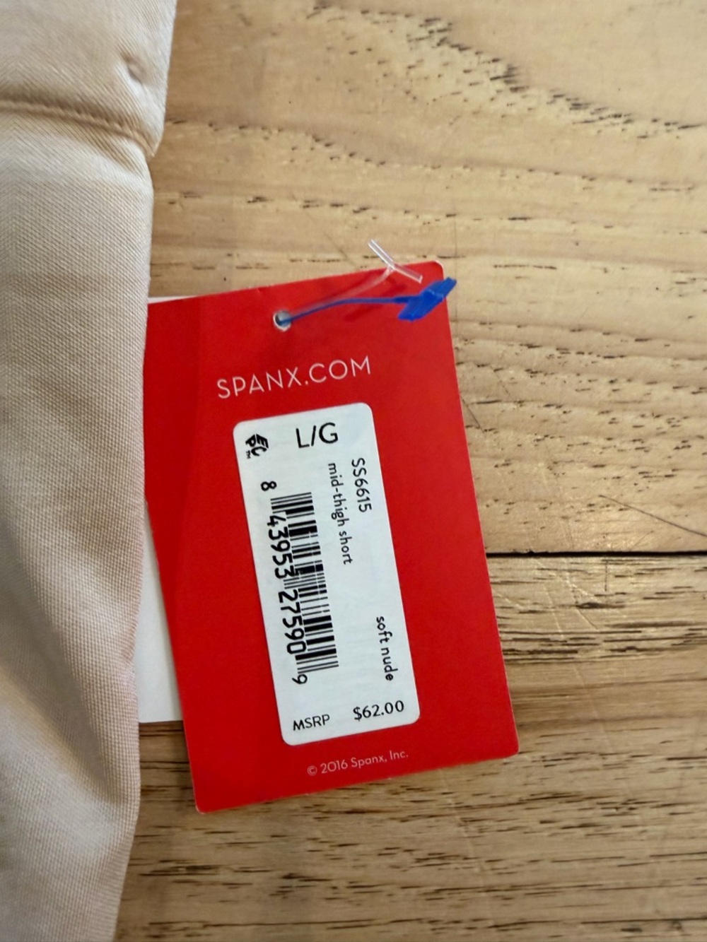 NWT Spanx sculpt shorts size large - Picture 2 of 7